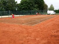 2012_0623DSCF2527--Tennisplatz (FILEminimizer) (2)